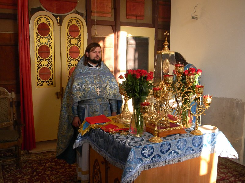 Rozhdestvo-Presvjatoj-Bogorodicy-2012-Prestolnyj-prazdnik-hrama (7)